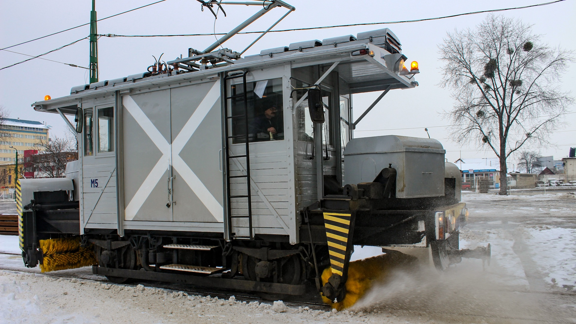 M5 SNOW SWEEPER nostalgia tram