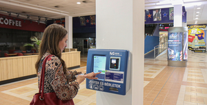 Fotó:  Újabb jegy- és bérletértékesítő automatát helyezett üzembe az MVK