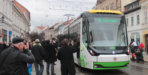 Fotó: Forgalomba állásának kilencedik évfordulóját ünnepli az első Škoda villamos Miskolcon