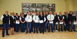 Fotó: Elismerés a balesetmentes járművezetőknek