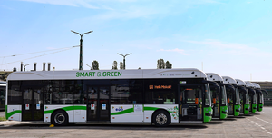 Fotó: Újabb lépés a fenntartható miskolci közlekedésért: pályázati forrásból hat szóló busszal bővítette elektromos buszflottáját az MVK