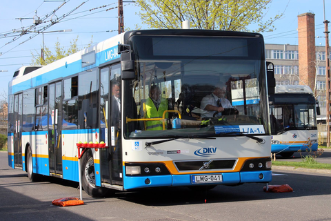 Országos versenyen bizonyítottak az MVK villamos-és buszvezetői