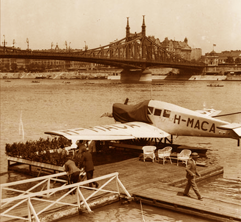 Közlekedéstörténet: 91 évvel ezelőtt nyitották meg Budapest első hidroplánkikötőjét