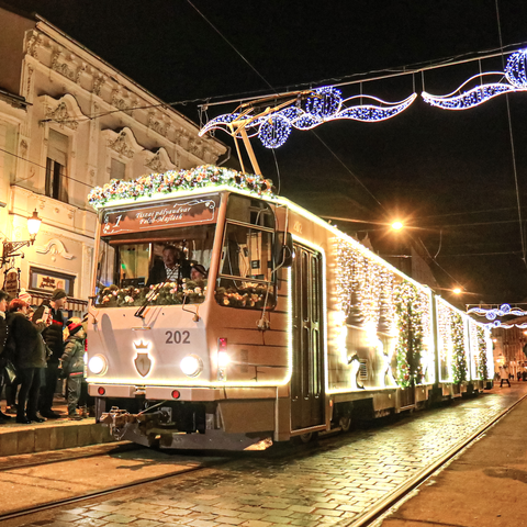 adventi villamos