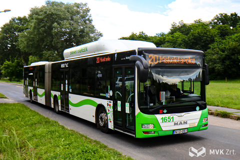 20-as jelzésű MVK autóbusz