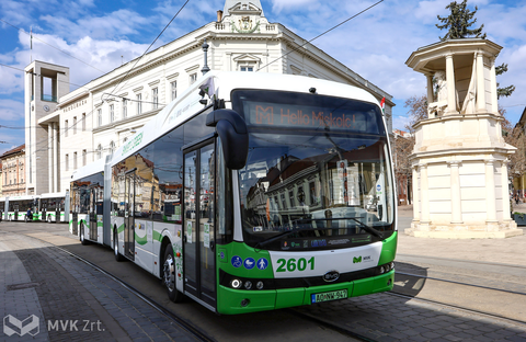 BYD csuklós autóbusz Miskolcon